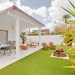 Juan Miguel En A 50m De La Playa Terraza, Barbacoa Y Parking By Family Homes Holiday home Denia